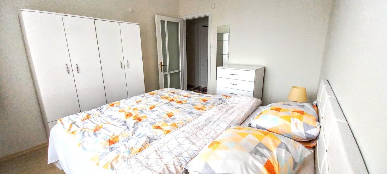Apartamento Lovely 3 120 M2 In Upscale Nisantasi Estambul